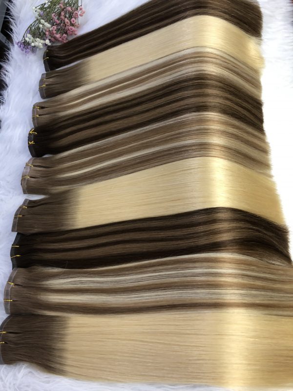 SEAMLESS CLIP IN (PU CLIP-INS) PREMIUM HAIR EXTENSIONS SOLID DARK COLOR - Image 2